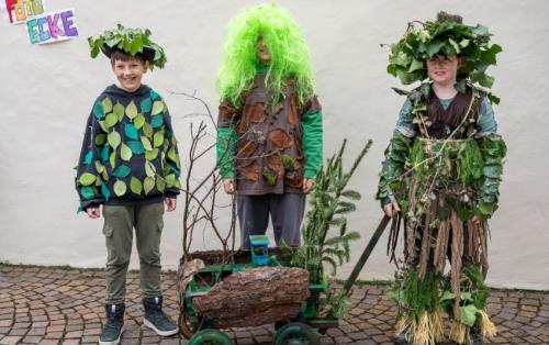 25 Fasching Schule (18)